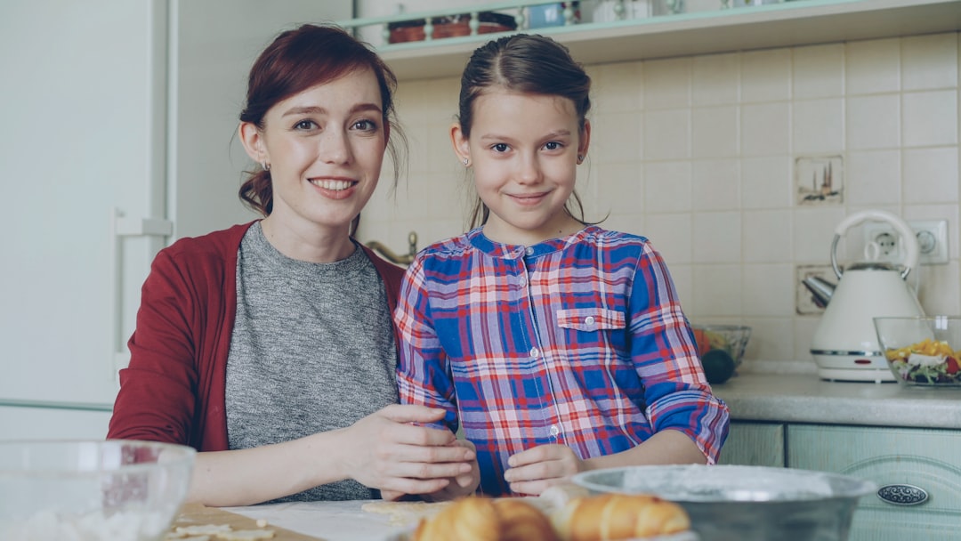 Życie z cukrzycą: jak wspierać rodziców, budować nawyki i nie dać się stygmatyzacji